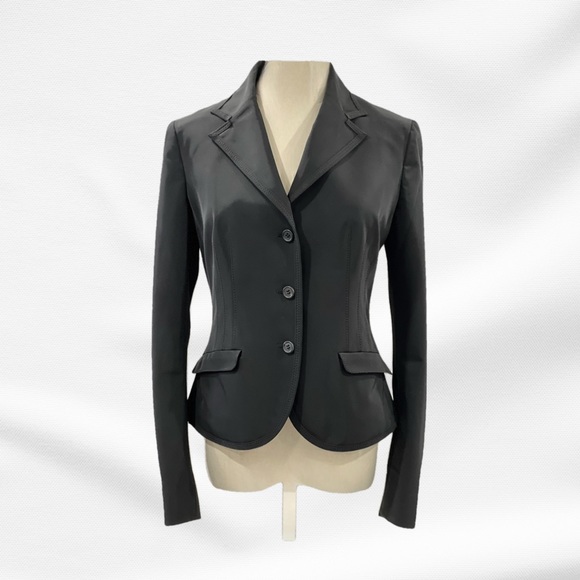 Prada black blazer - Picture 2 of 11